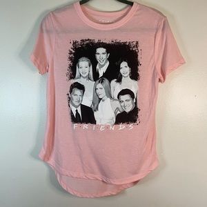 Friends light pink Tshirt size M